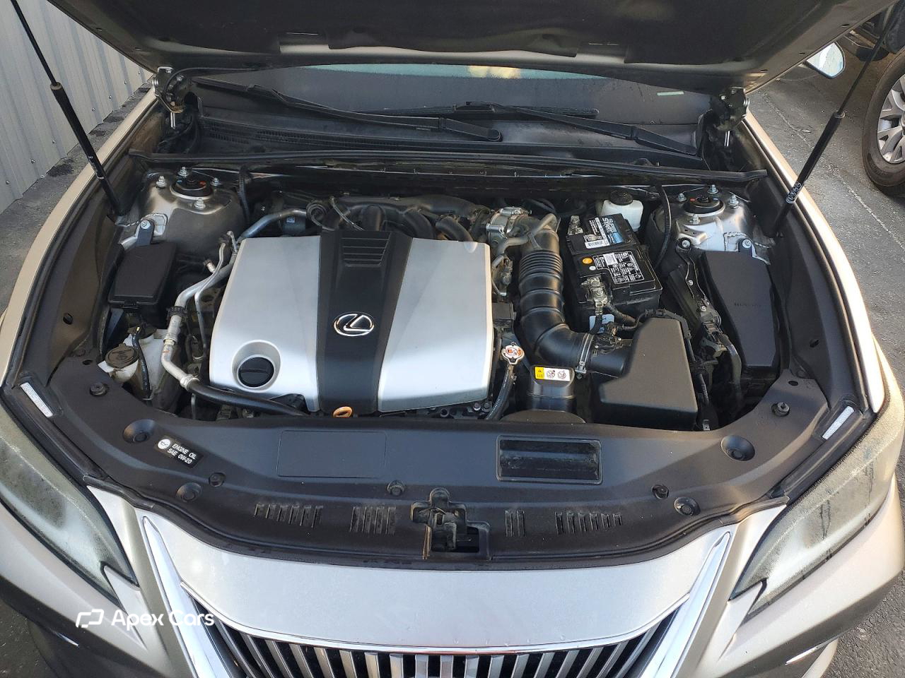 Lexus ES 2020