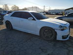 Chrysler 300 2022
