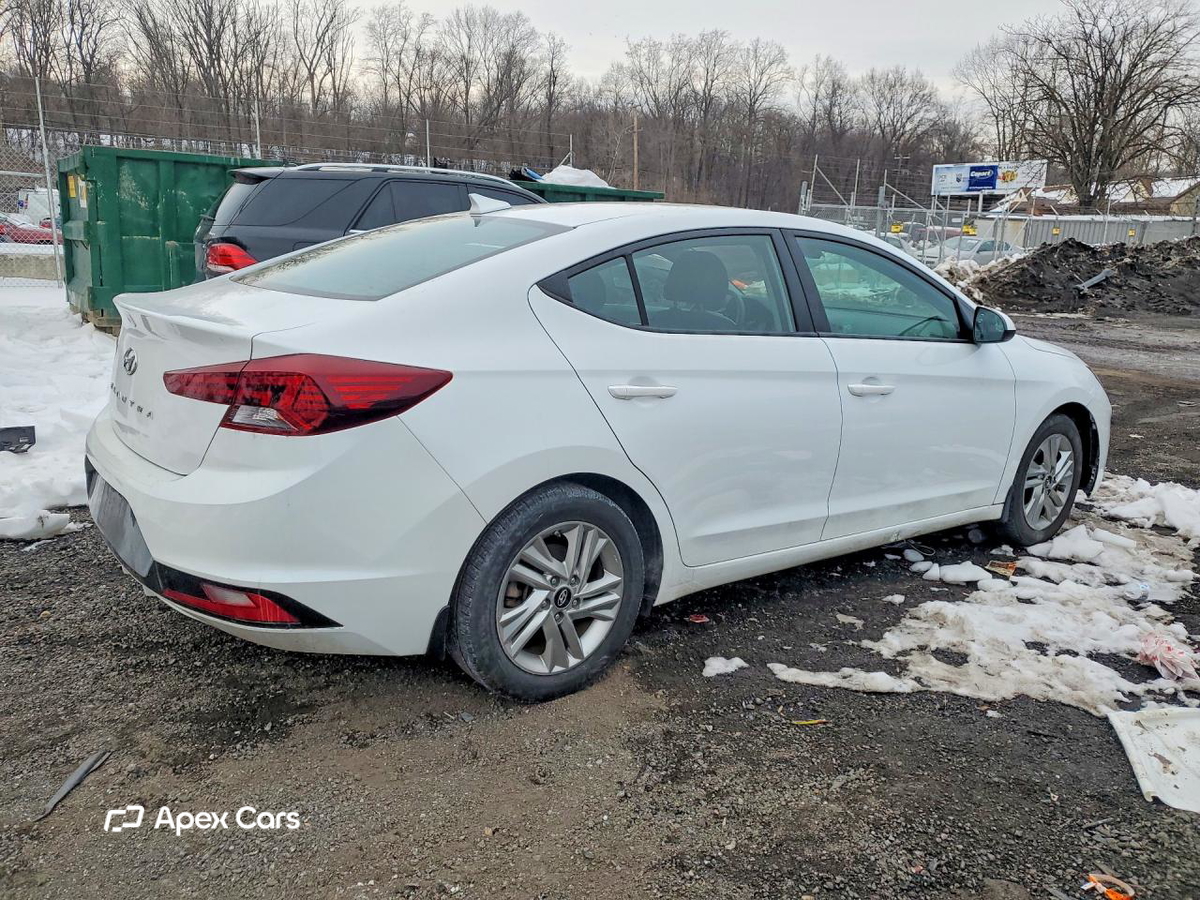 Hyundai Elantra 2020