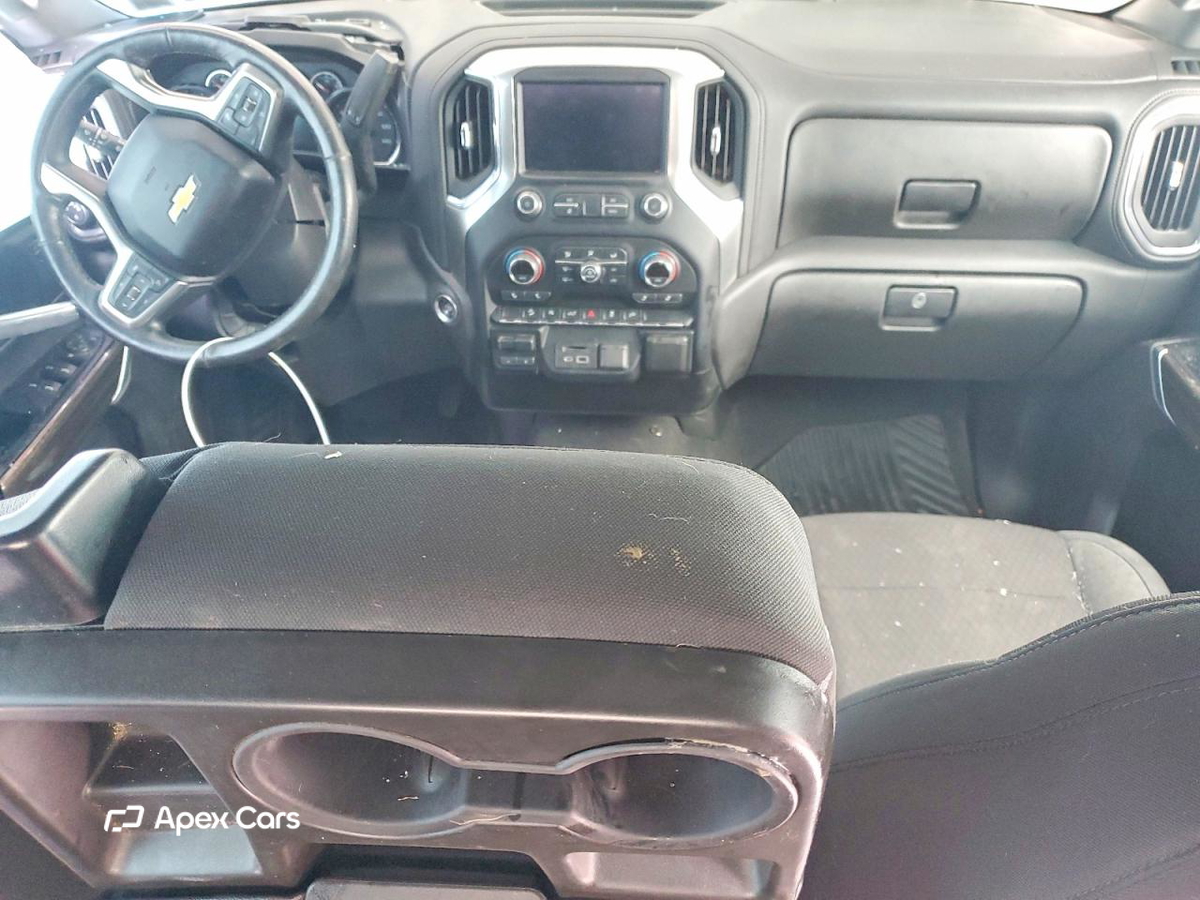 Chevrolet Silverado 2021