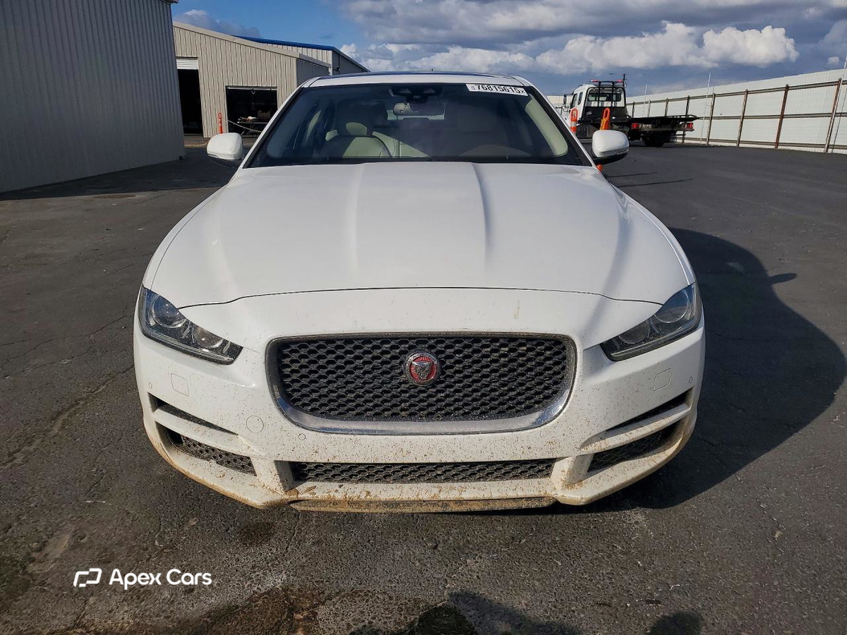 Jaguar XE 2017