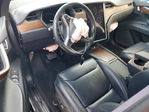 Tesla Model X 2019