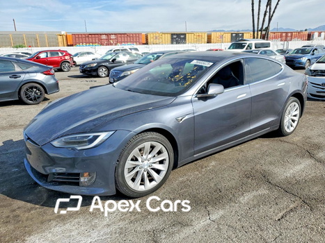 Tesla Model S 2018 - Image 1 of 13