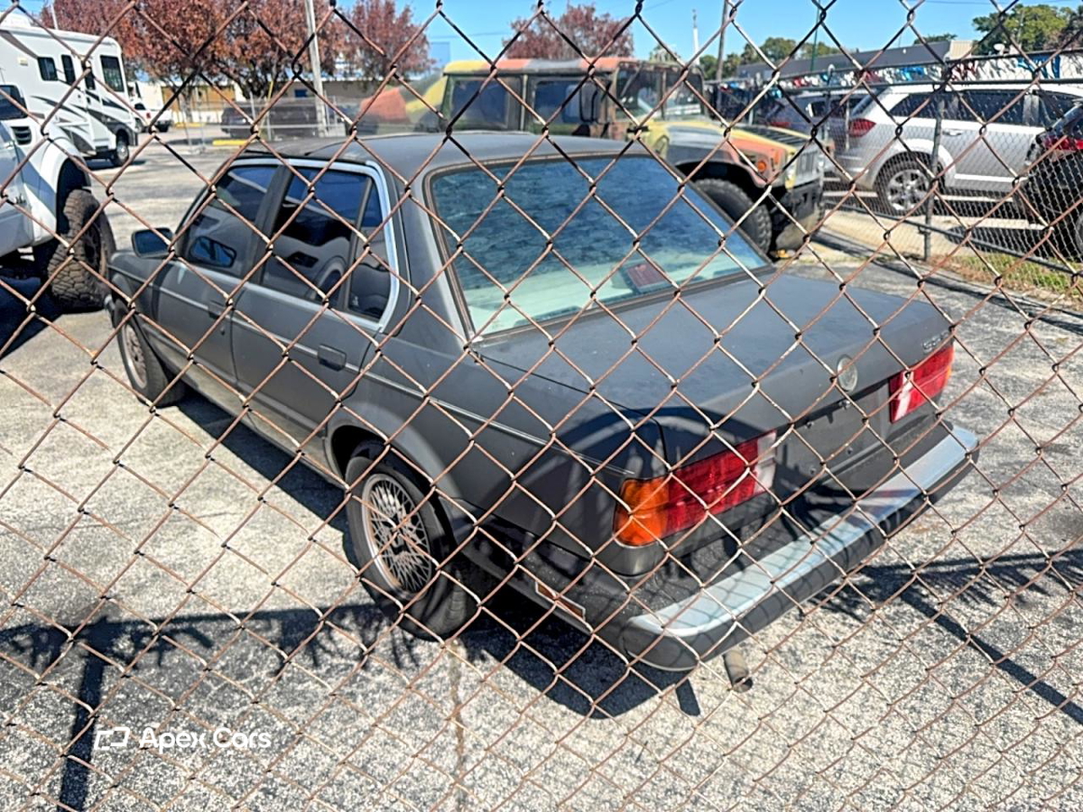 BMW Series 3 1987