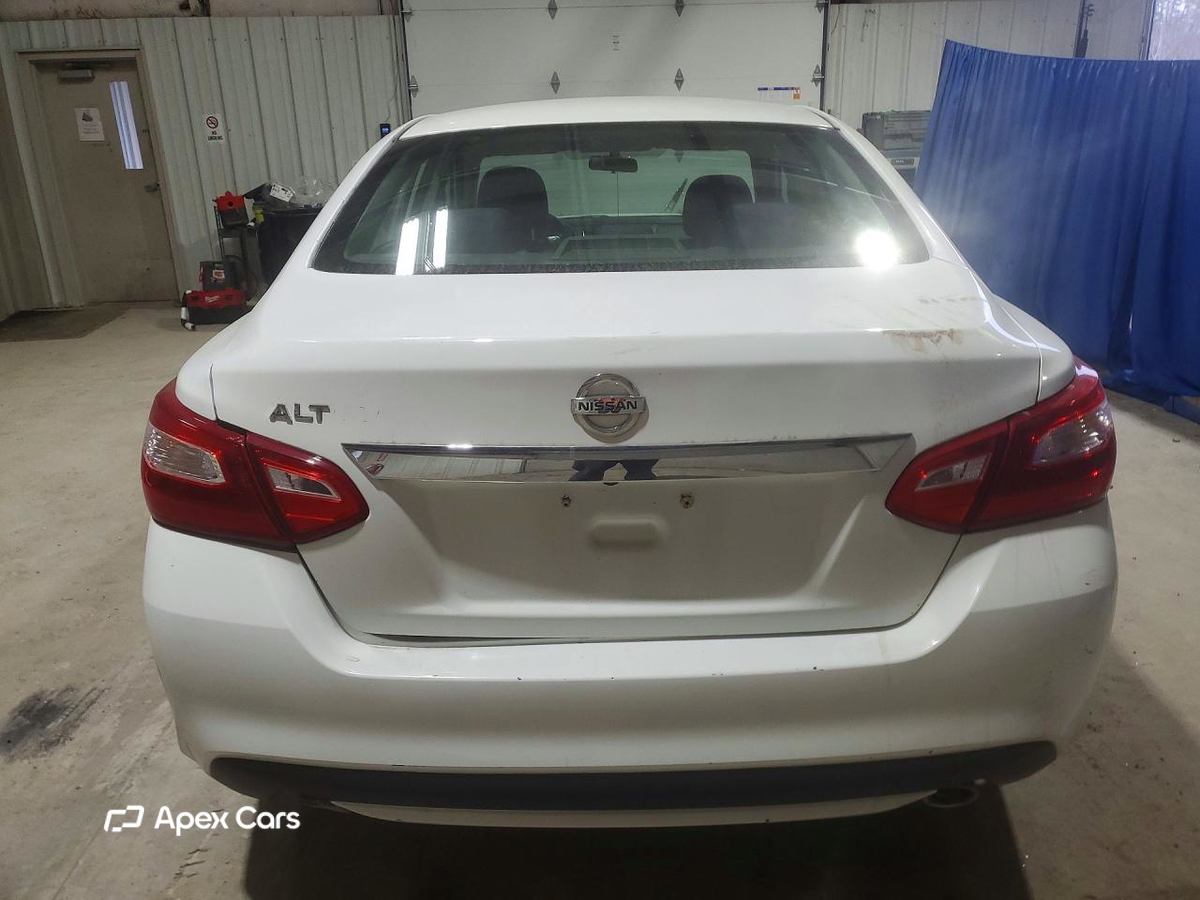 Nissan Altima 2016