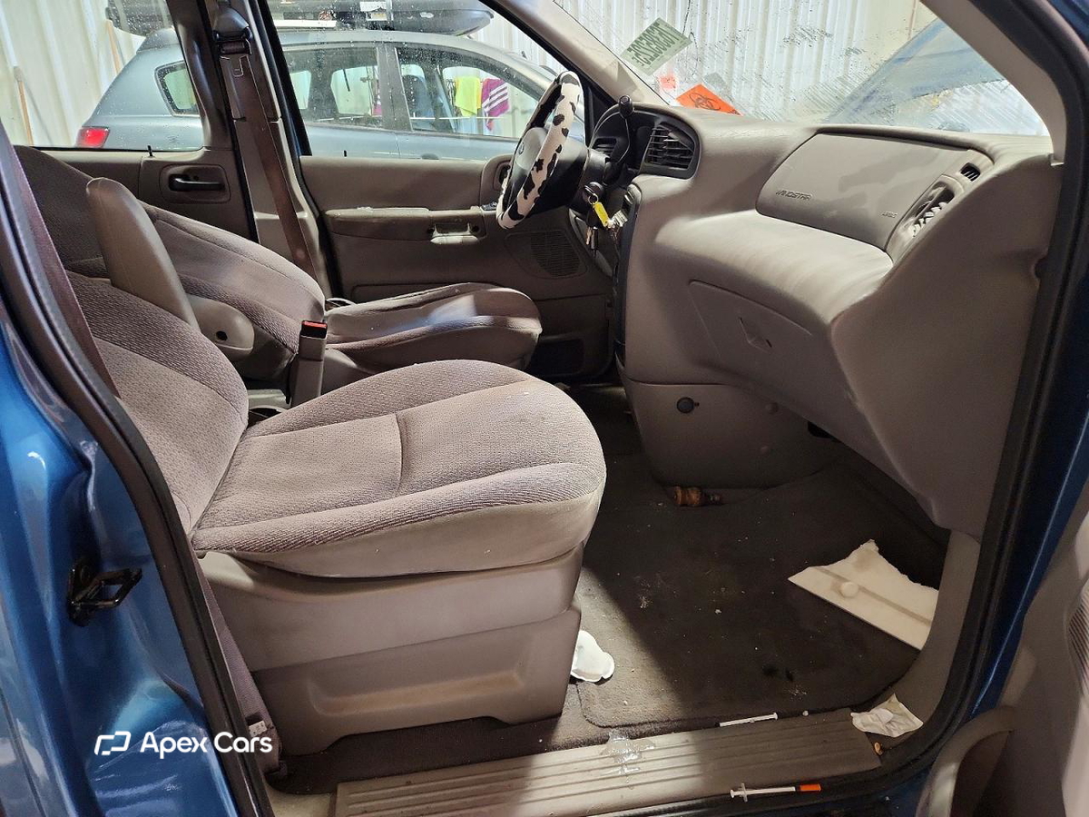 Ford Windstar 2002