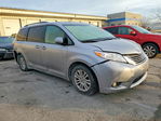 Toyota Sienna 2015