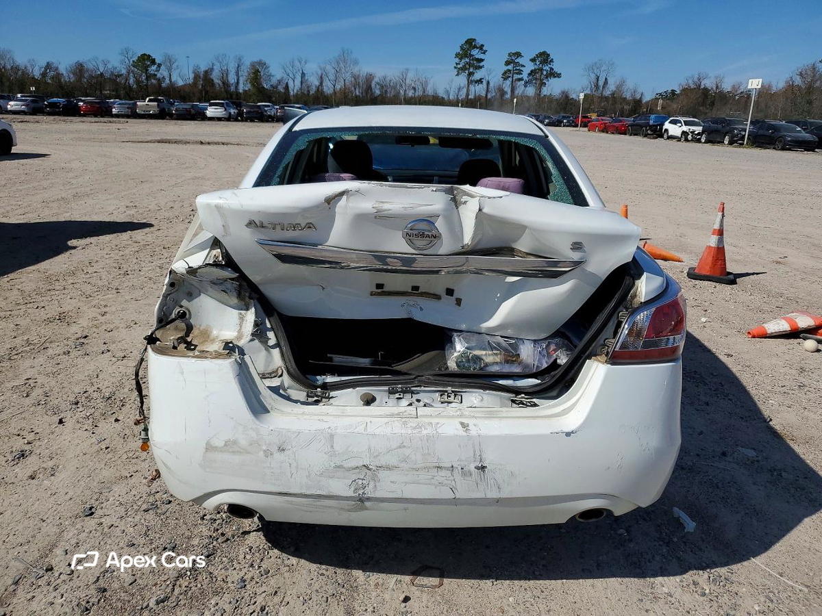 Nissan Altima 2015
