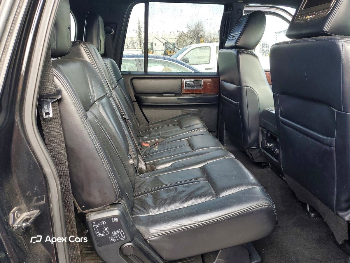 Lincoln Navigator 2015