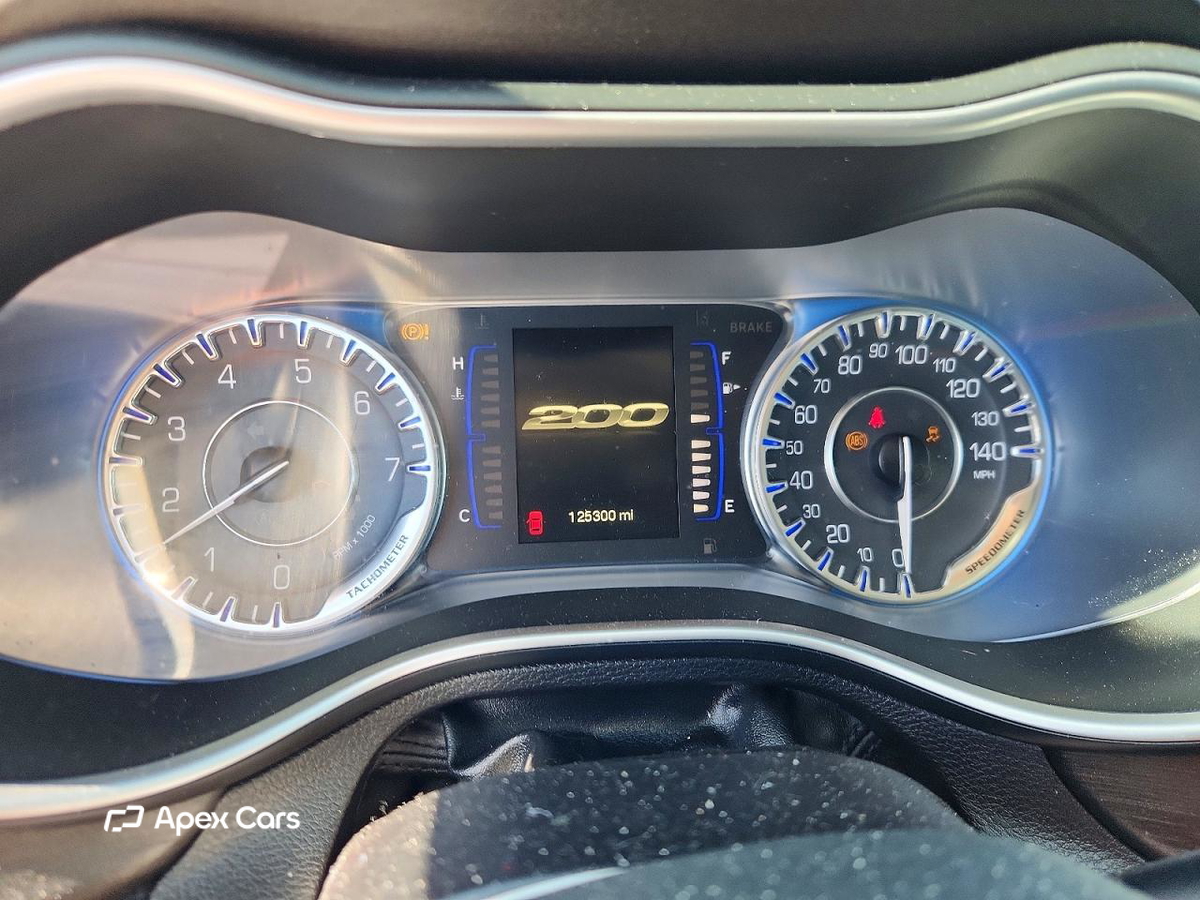 Chrysler 200 2015