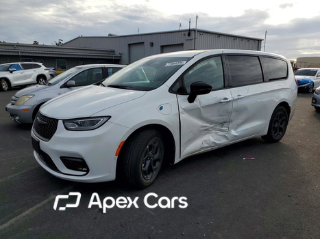 Chrysler Pacifica 2023 - Zdjęcie 1 z 13