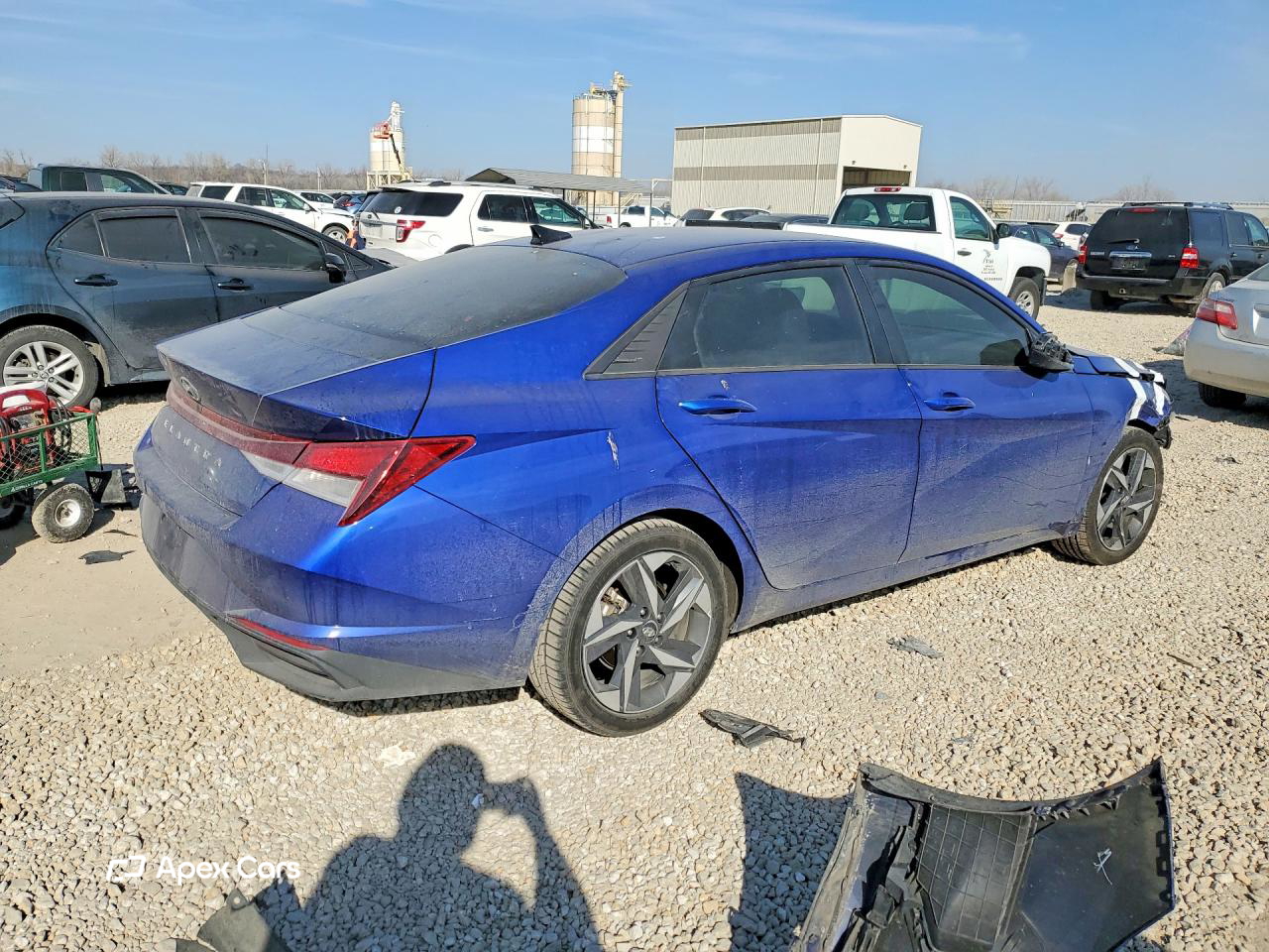 Hyundai Elantra 2023