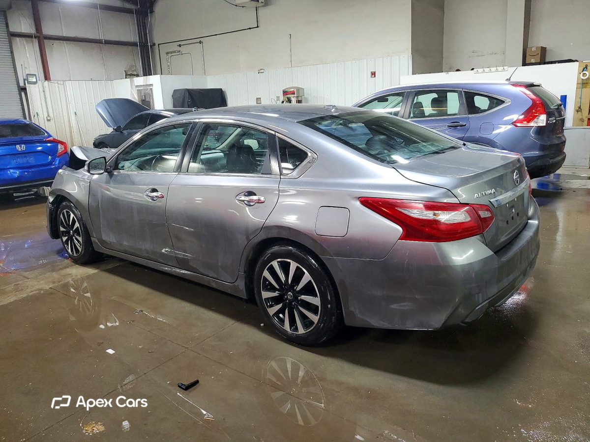 Nissan Altima 2018