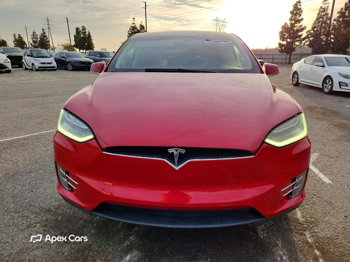 Tesla Model X 2016