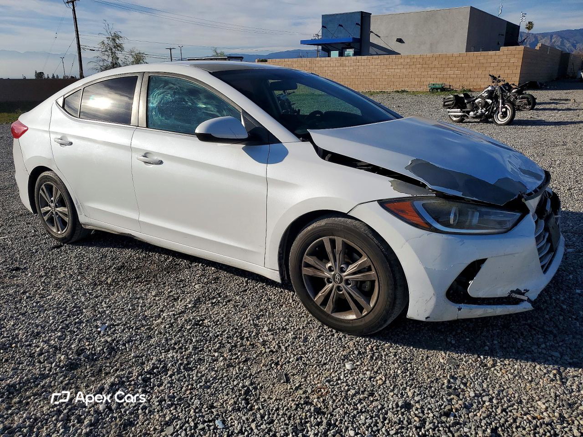 Hyundai Elantra 2018