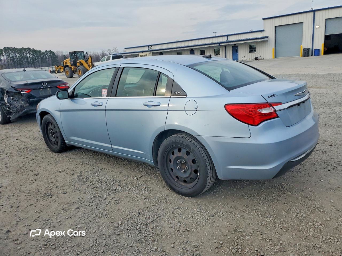 Chrysler 200 2013
