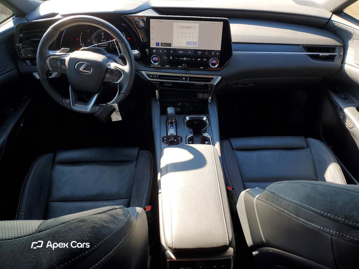 Lexus RX 2023