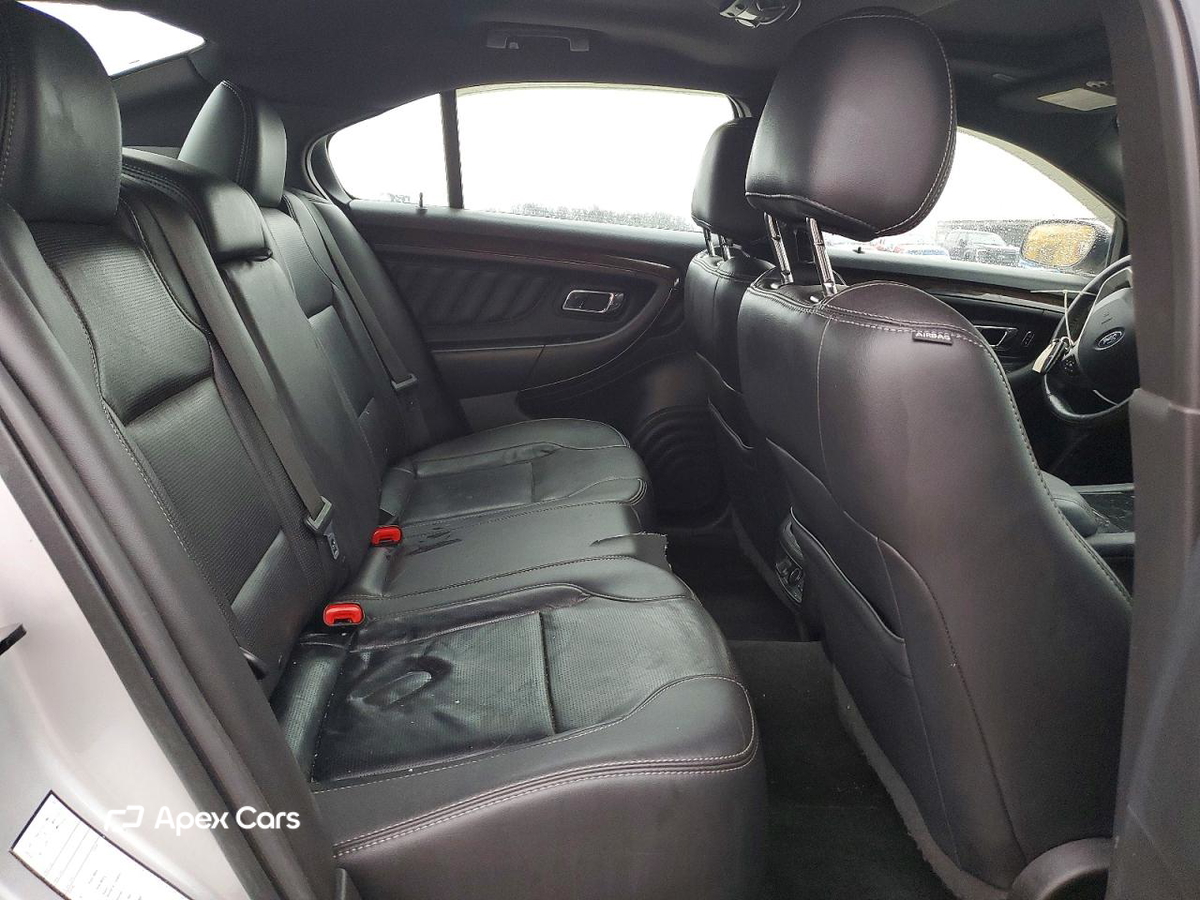 Ford Taurus 2018