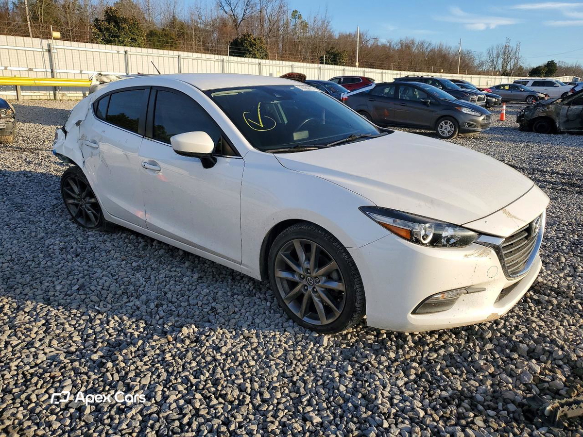 Mazda 3 2018