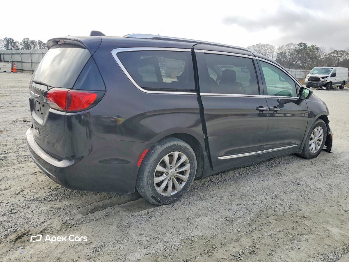 Chrysler Pacifica 2018