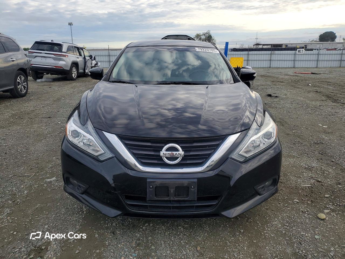Nissan Altima 2018