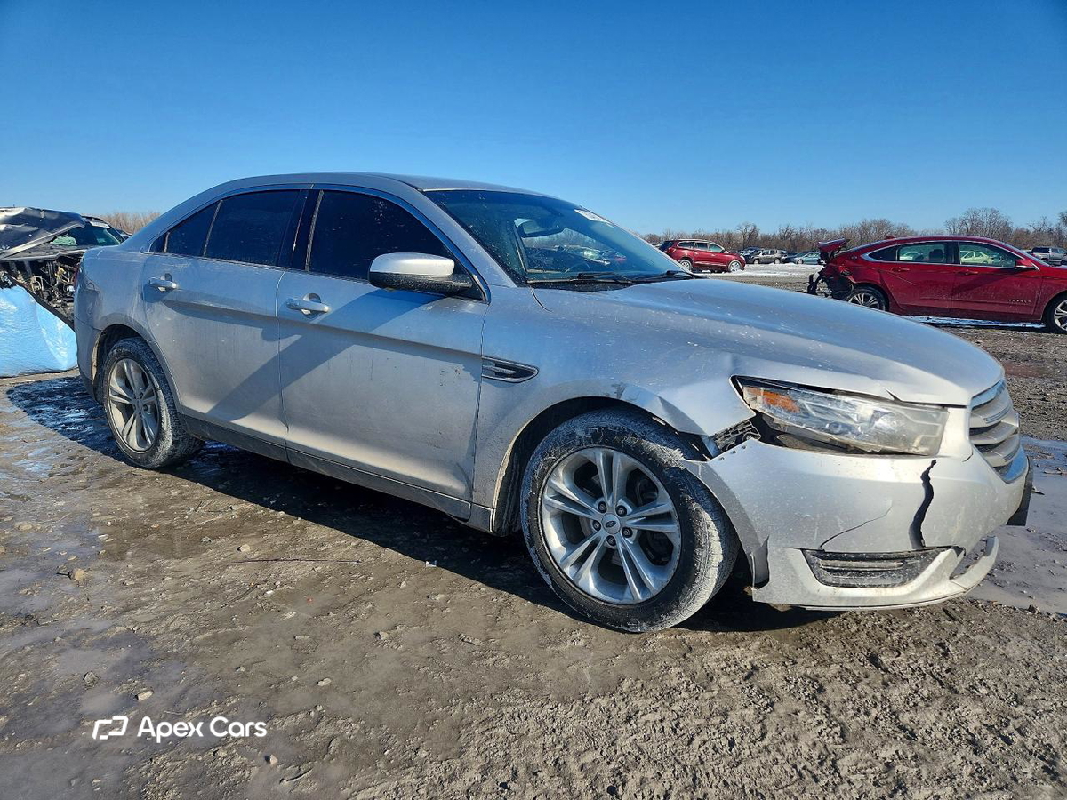 Ford Taurus 2015