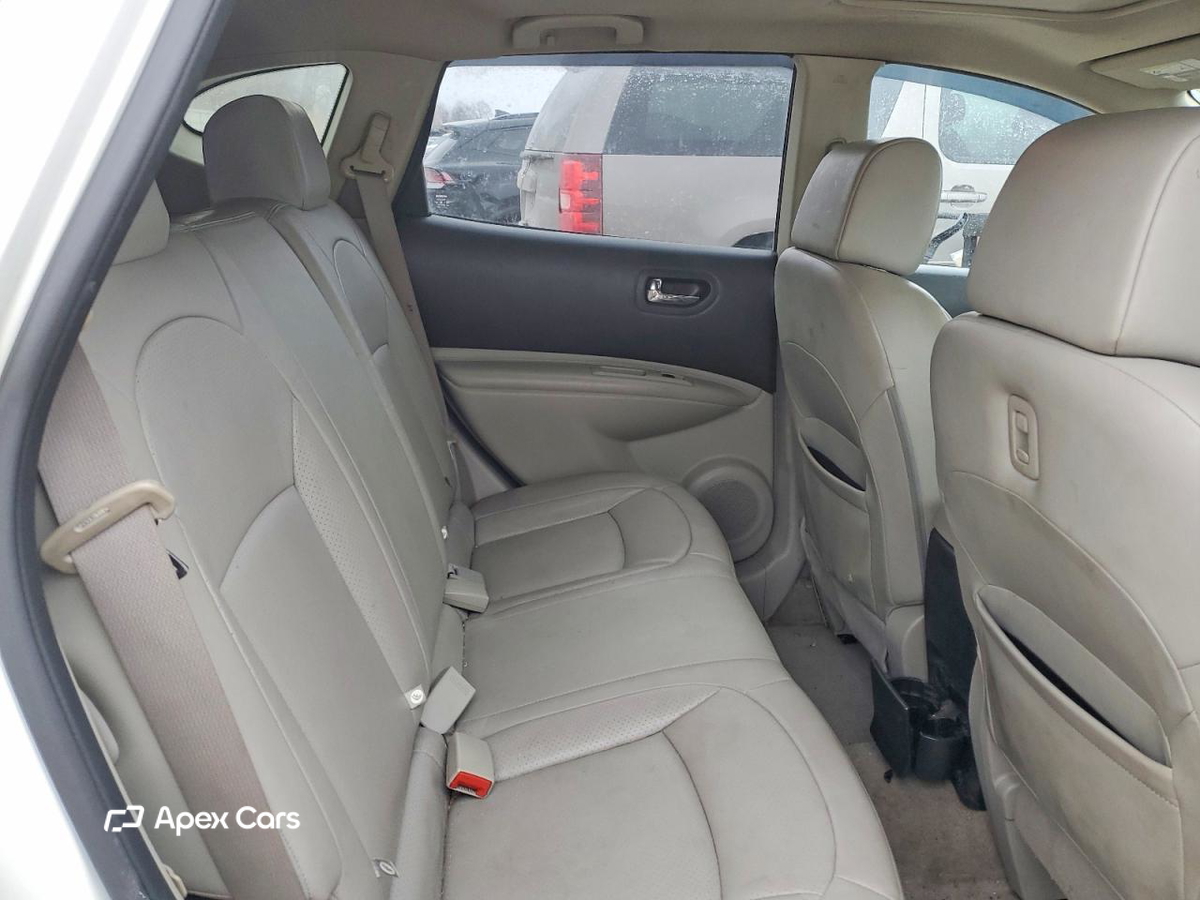 Nissan Rogue 2013