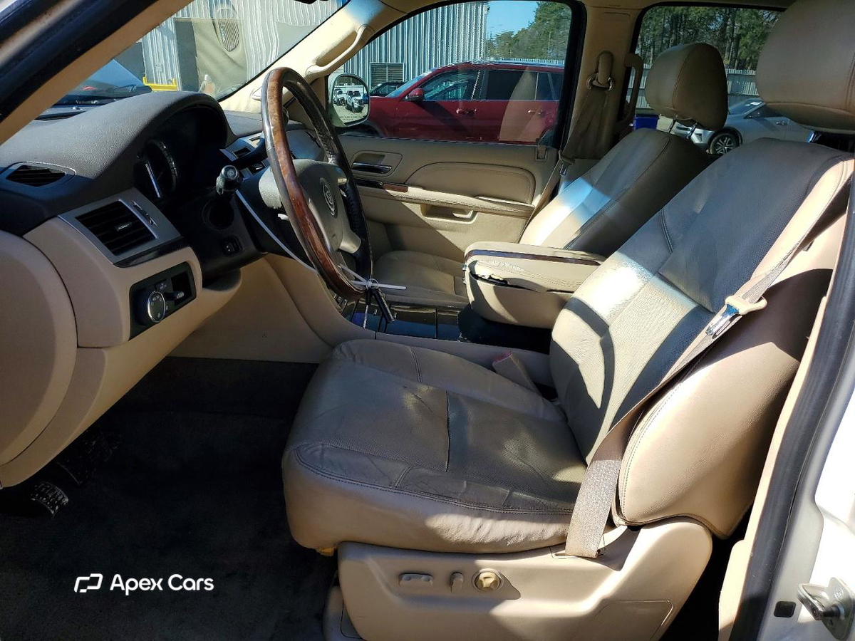 Cadillac Escalade 2010