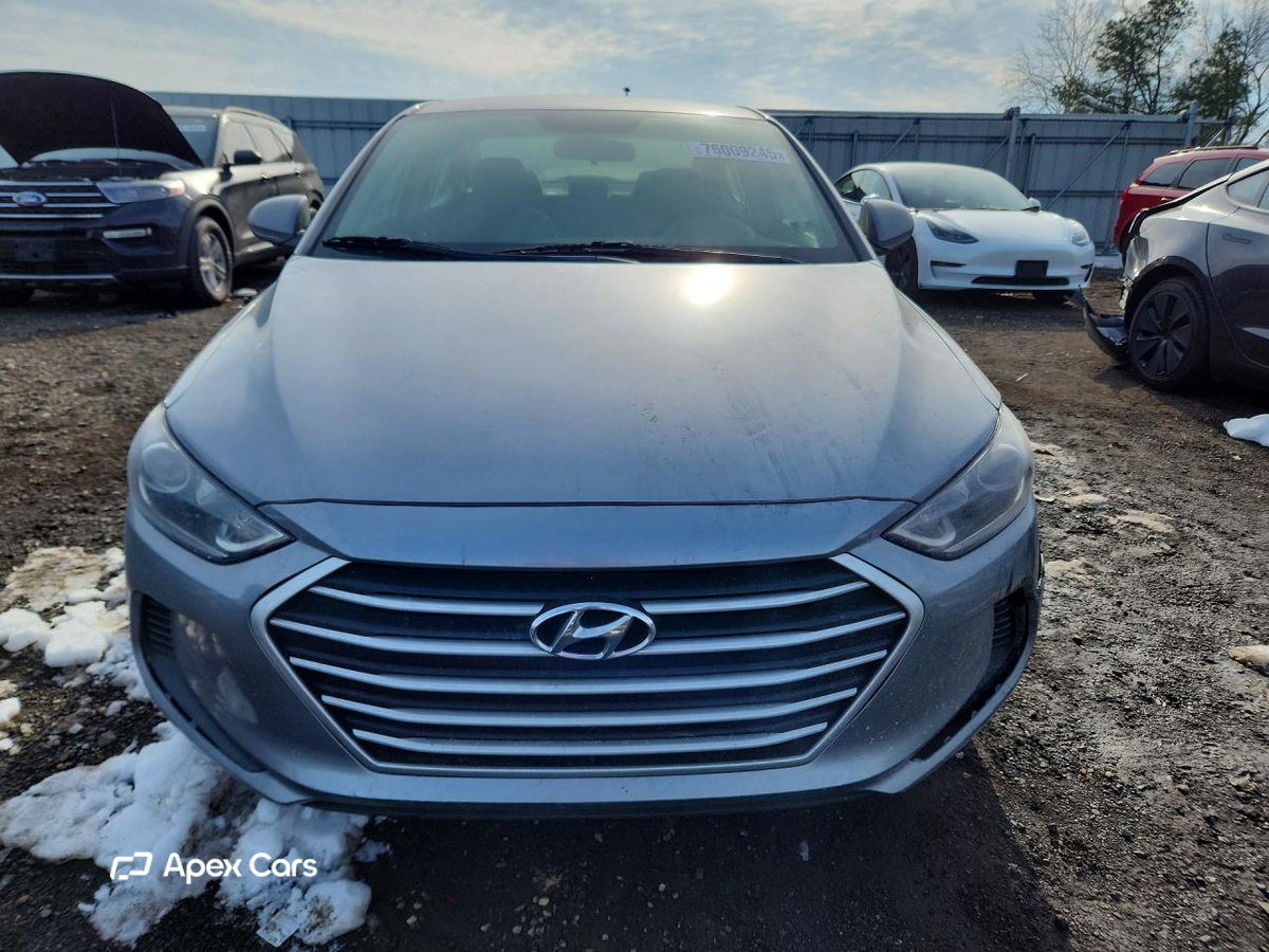 Hyundai Elantra 2017