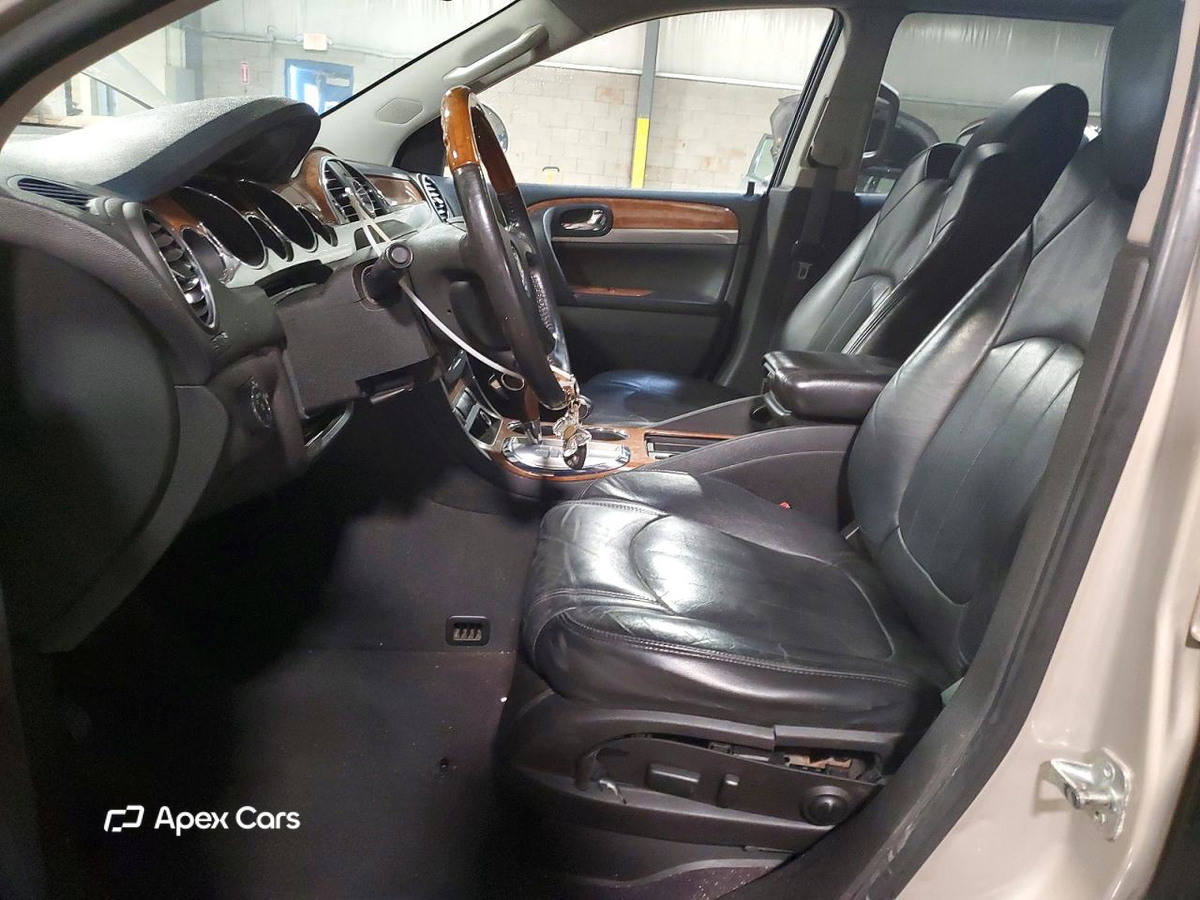 Buick Enclave 2011