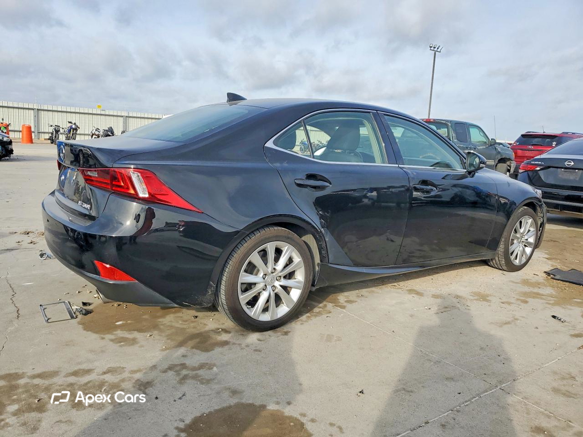 Lexus IS 2016