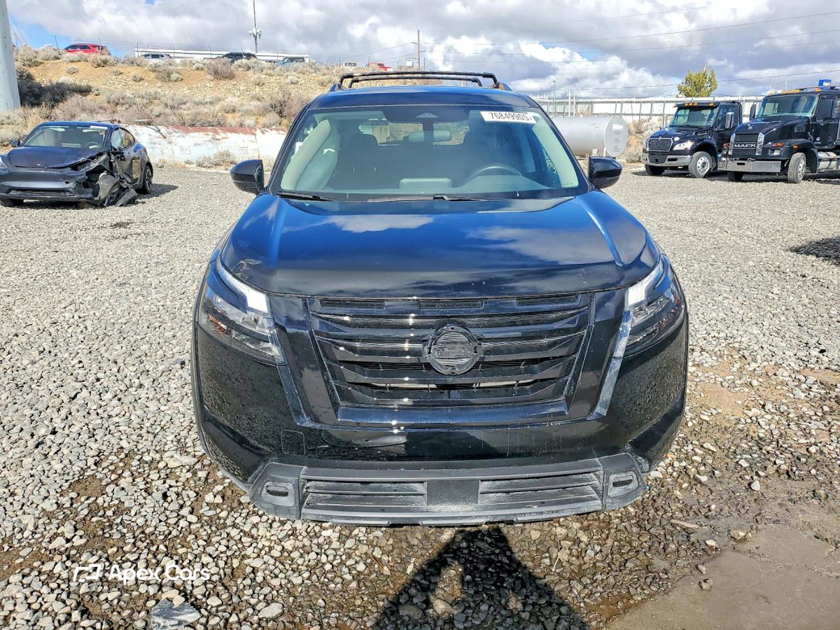 Nissan Pathfinder 2024