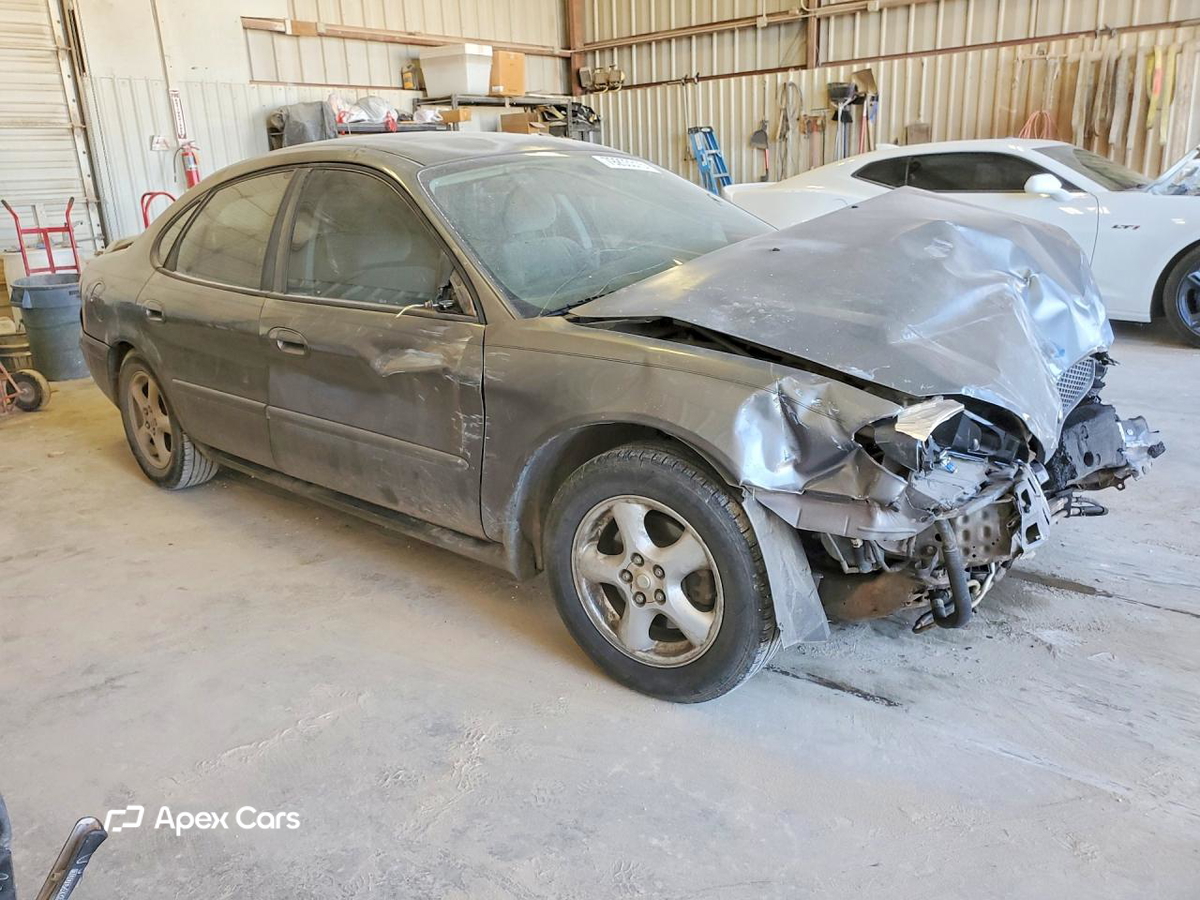 Ford Taurus 2004