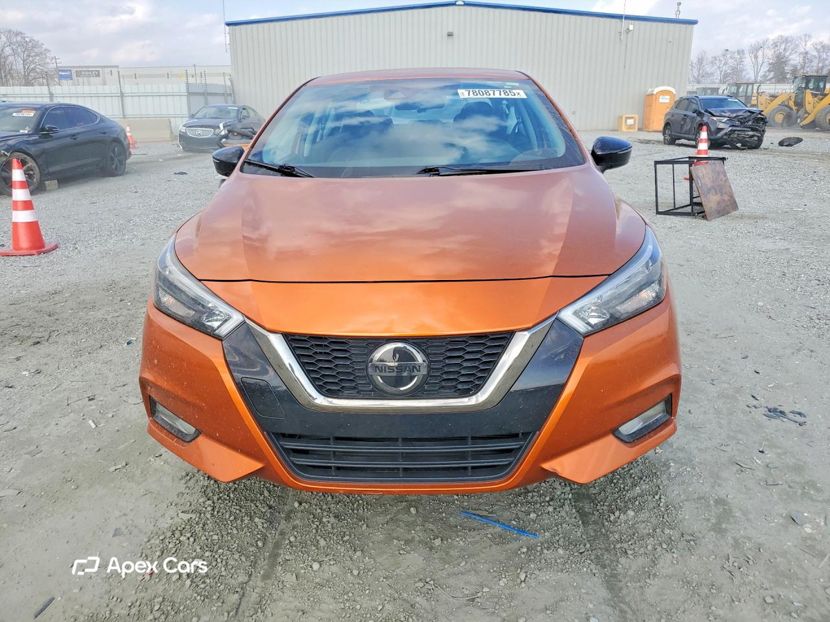 Nissan Versa 2021