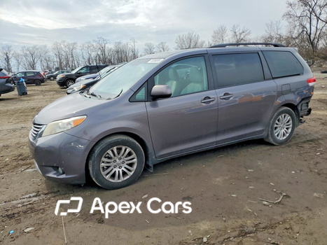 Toyota Sienna 2014 - Image 1 of 14