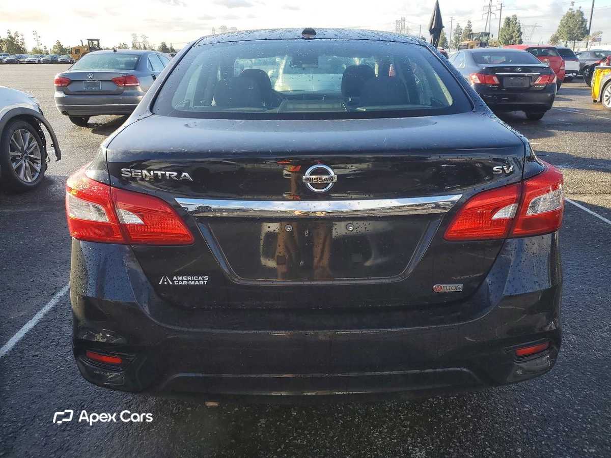 Nissan Sentra 2018