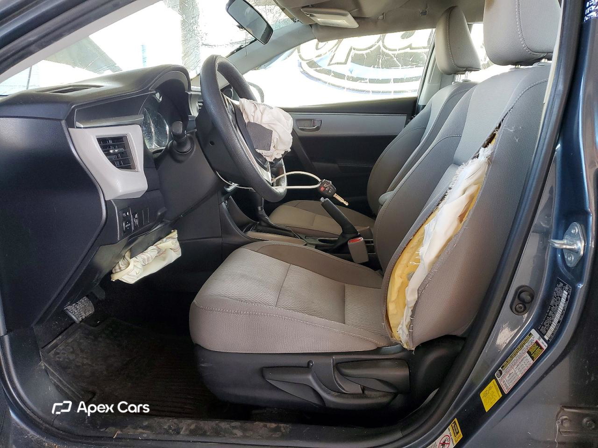 Toyota Corolla 2015