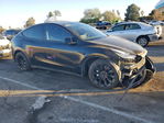 Tesla Model Y 2020