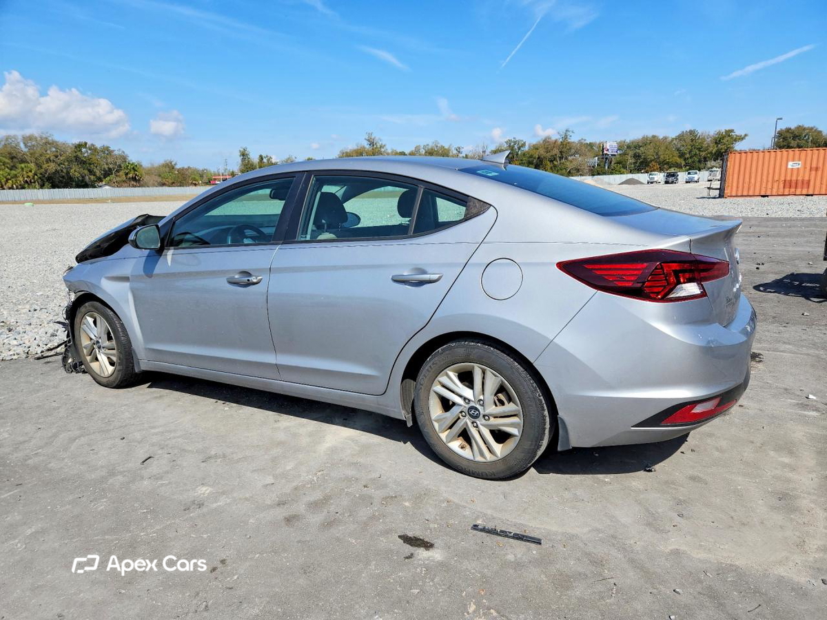 Hyundai Elantra 2020