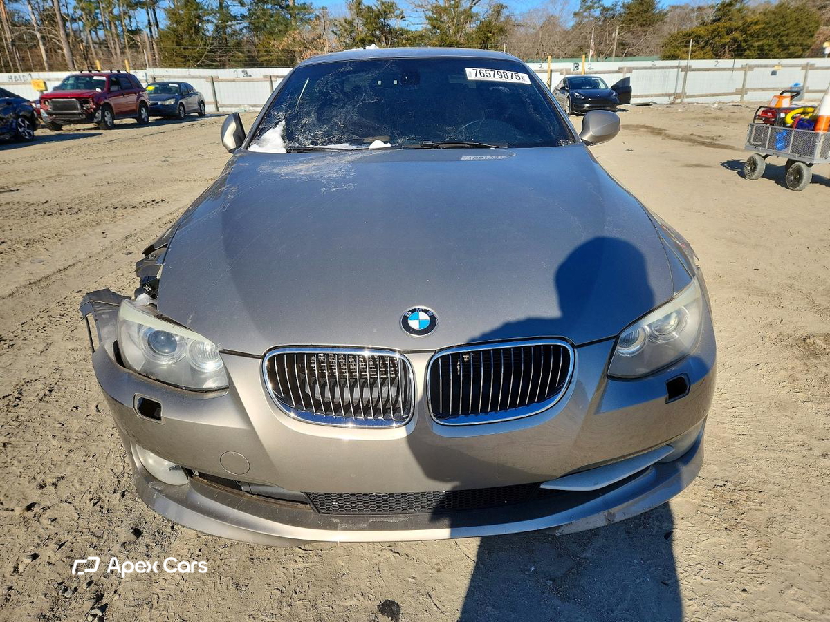 BMW Series 3 2011