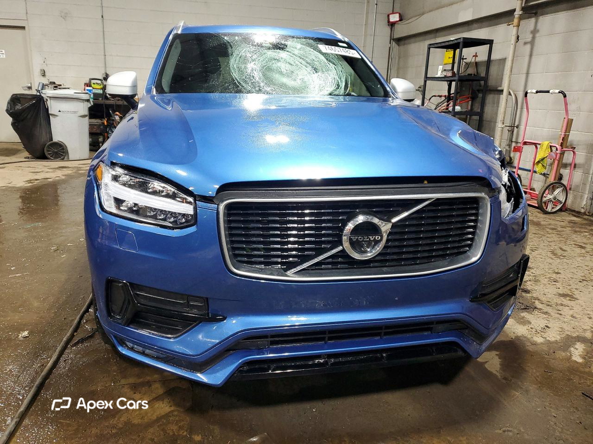 Volvo XC90 2019