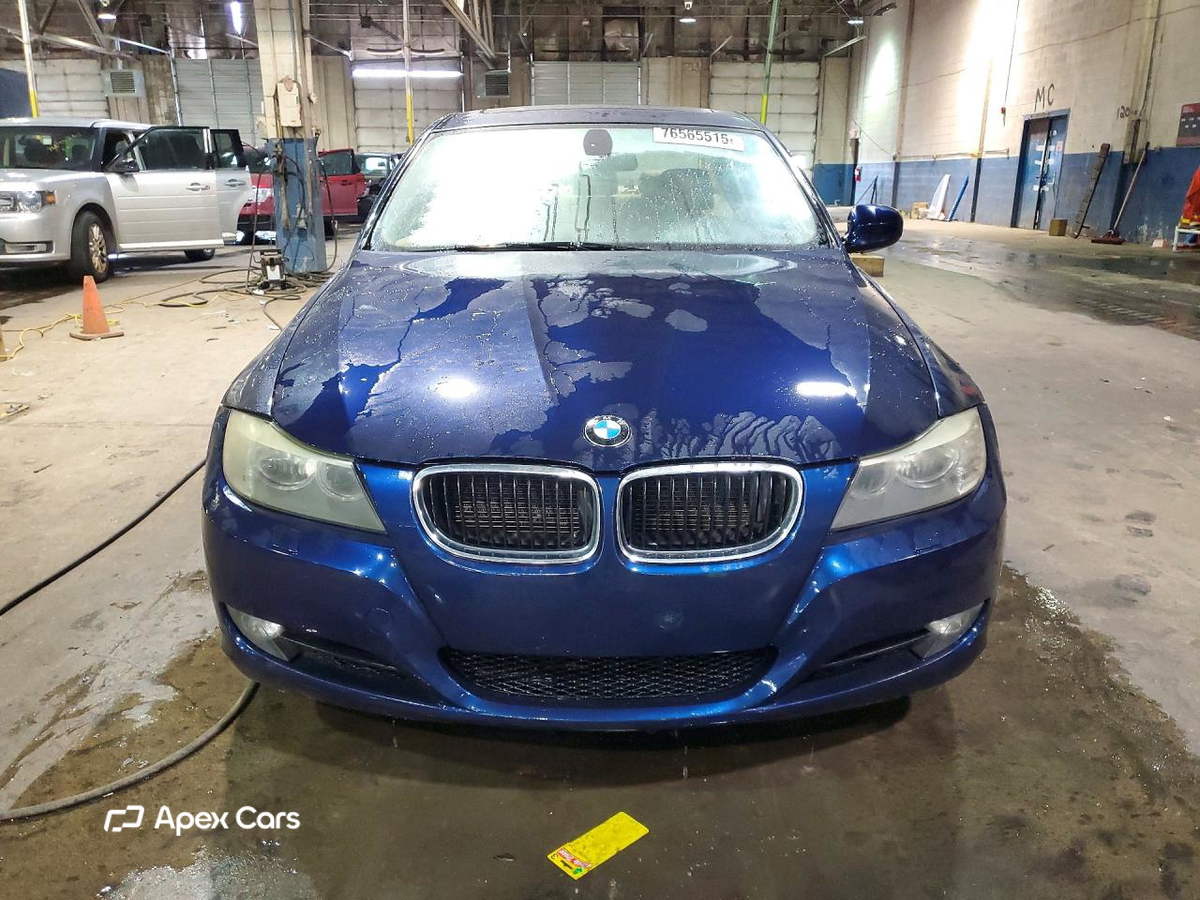 BMW Series 3 2011