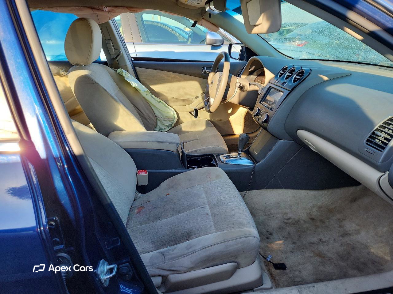 Nissan Altima 2012