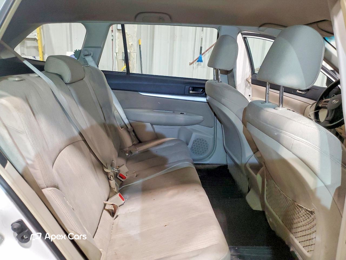 Subaru Outback 2014