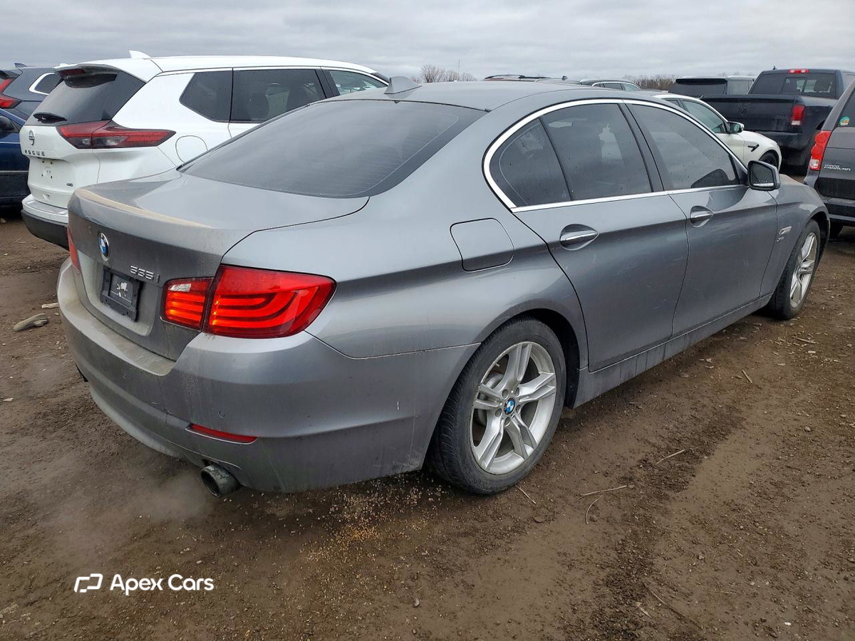 BMW Series 5 2011