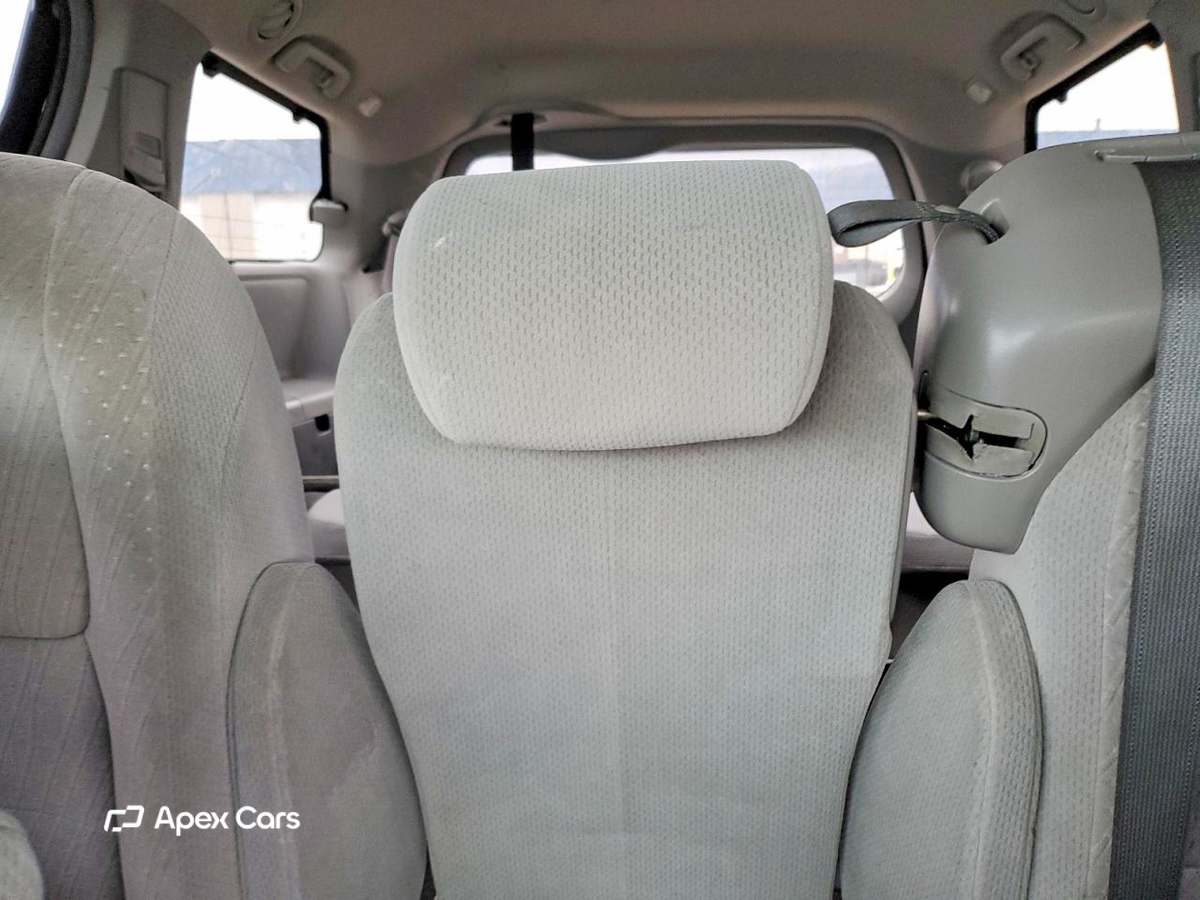 Toyota Sienna 2016