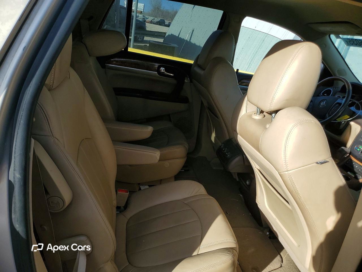 Buick Enclave 2011