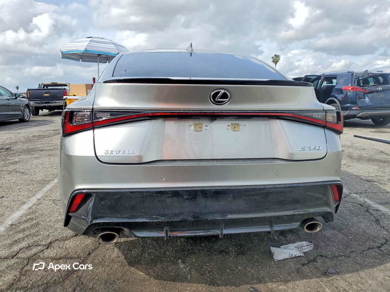 Lexus IS 2022