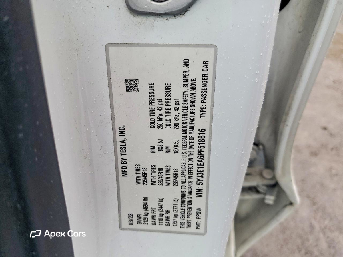 Tesla Model 3 2023