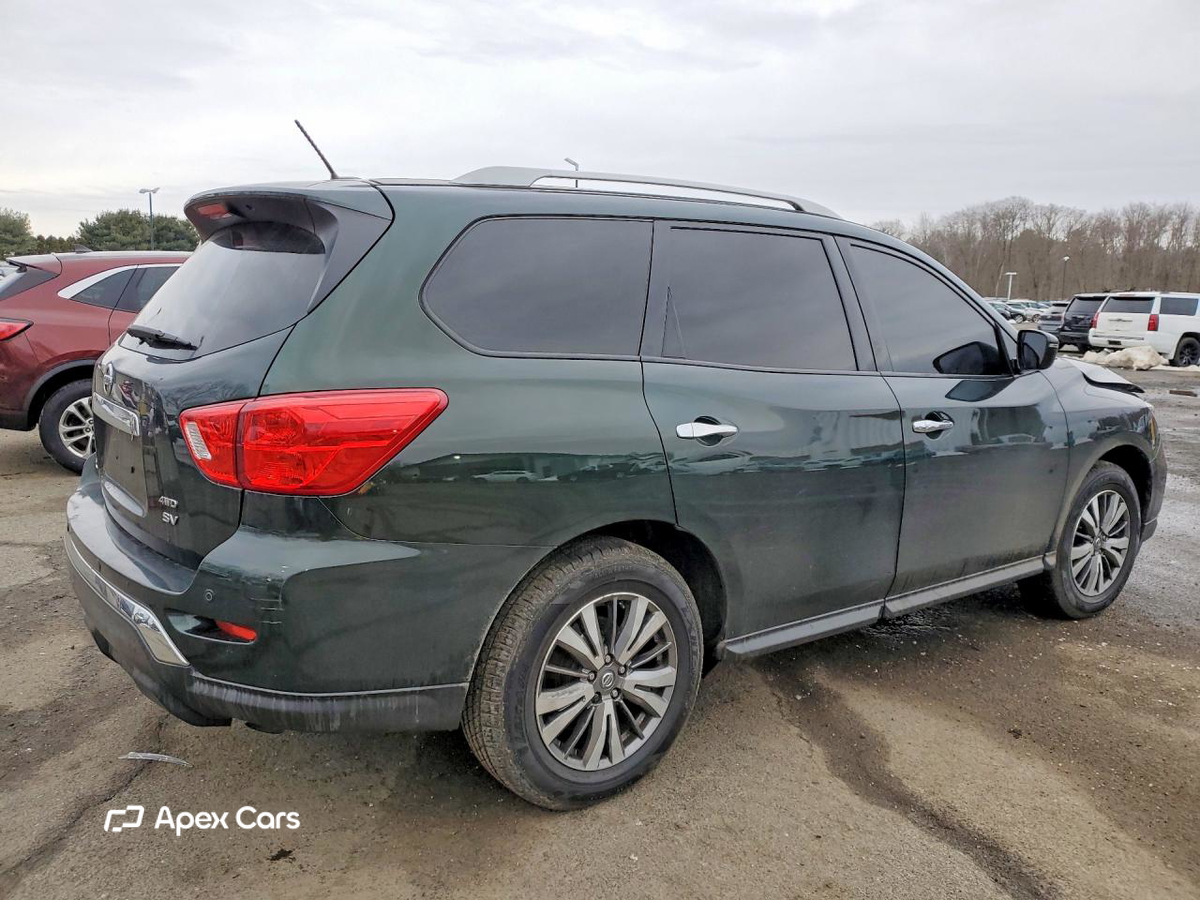 Nissan Pathfinder 2018